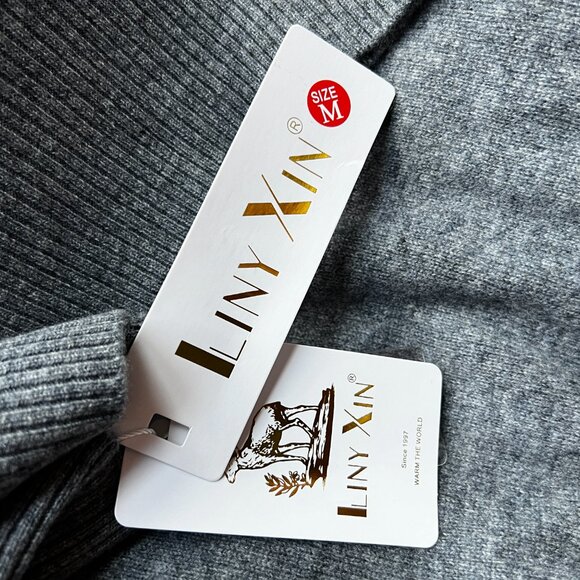 Sweater dress, 100% merino, size M, NWT - Picture 5 of 5